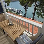 Levantes 2* باتيتيري