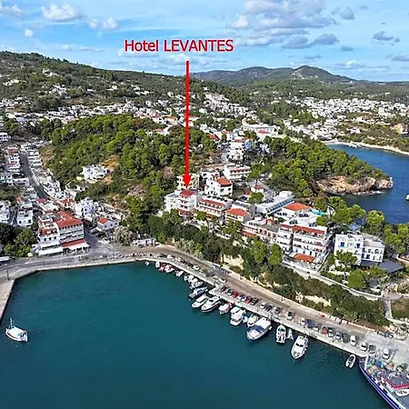 Hotel Levantes 2*