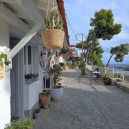 Levantes Hotel