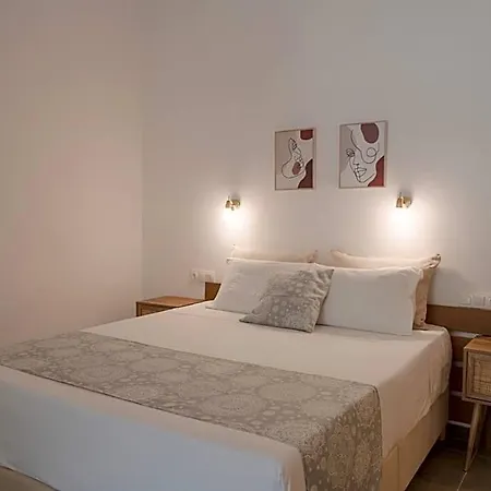 Hotel Levantes 2*
