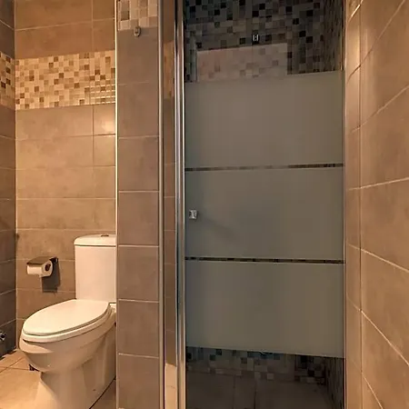 Levantes 2* Патитири